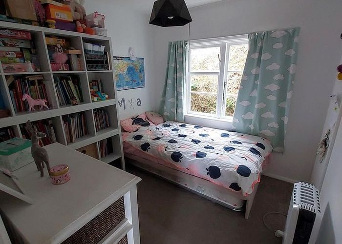  at 106 Farnham Street, Mornington, Wellington