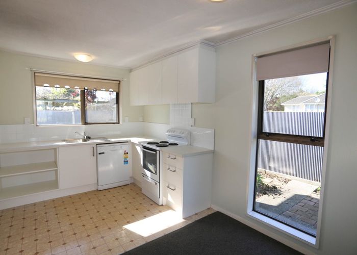  at 13b Main South Road, Sockburn, Christchurch City, Canterbury
