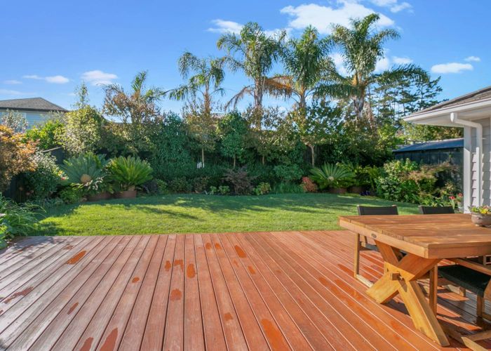  at 19 Eric Farley Drive, Kumeu