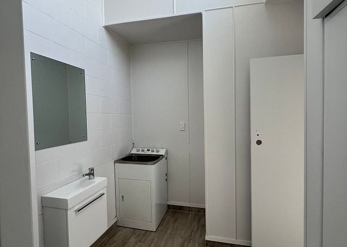  at 3/3 Littler Place, Hamilton East, Hamilton, Waikato