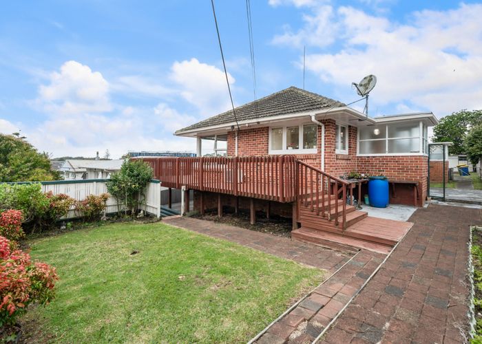  at 1/36 Ocean View Road, Northcote, North Shore City, Auckland