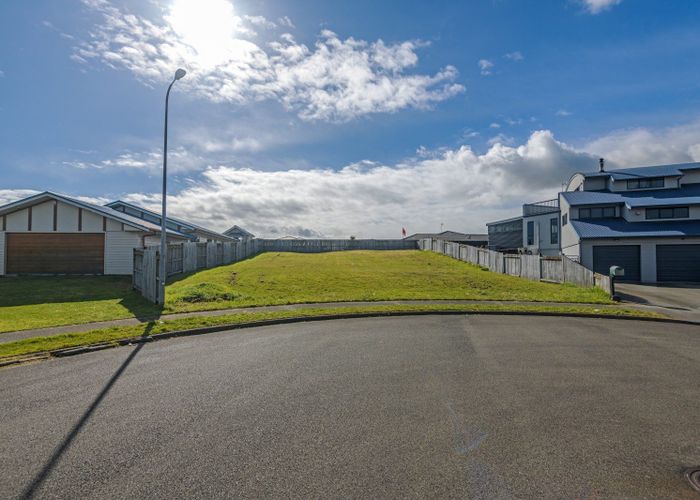  at 13 Teppett Place, Foxton Beach, Horowhenua, Manawatu / Whanganui