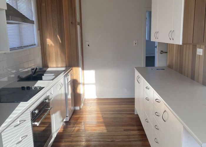  at 1022 Sussex Street, Mayfair, Hastings