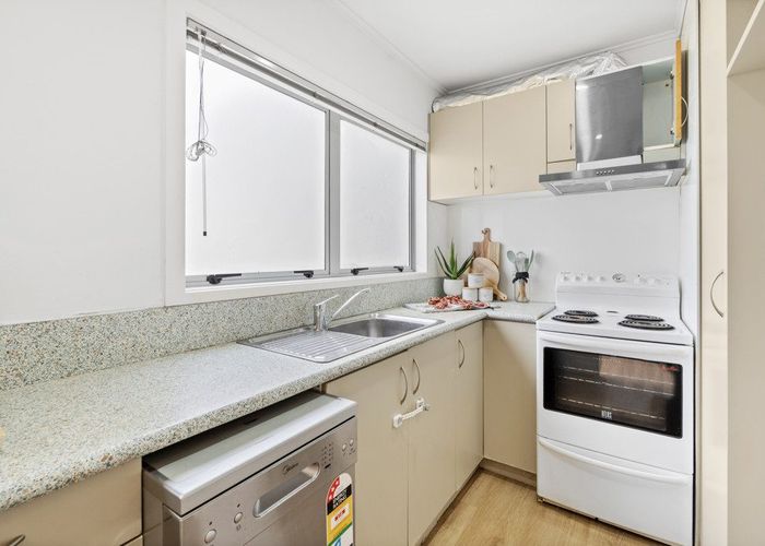  at 1/1A Margaret Place, Milford, North Shore City, Auckland