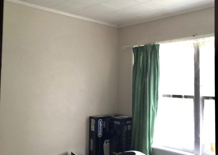  at 2/9 Oxford Road, Manurewa, Manukau City, Auckland