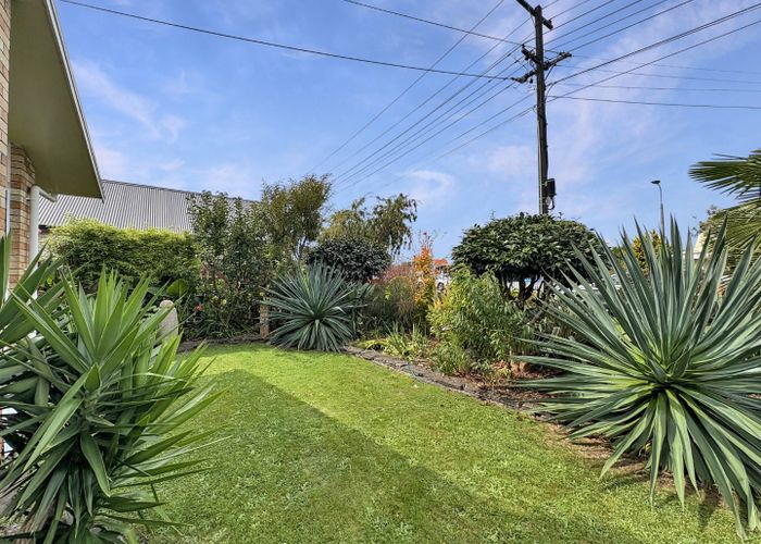  at 2 St Leonard Street, Saint Johns Hill, Whanganui, Manawatu / Whanganui