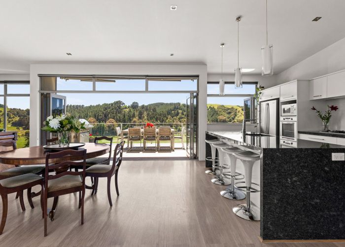  at 81 Hill Road, Bay View, Napier