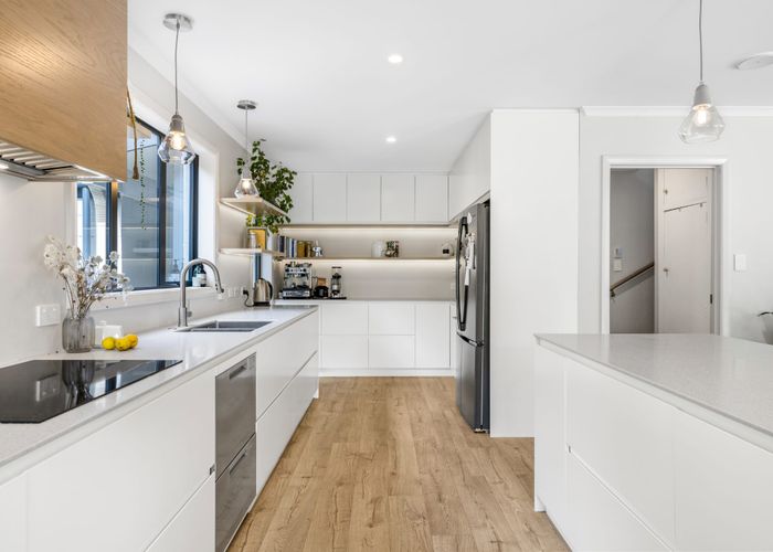  at 16 Brackendale Place, Burnside, Christchurch City, Canterbury