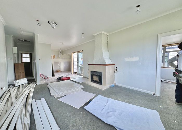  at 12 Cracroft Street, Otahuhu, Auckland