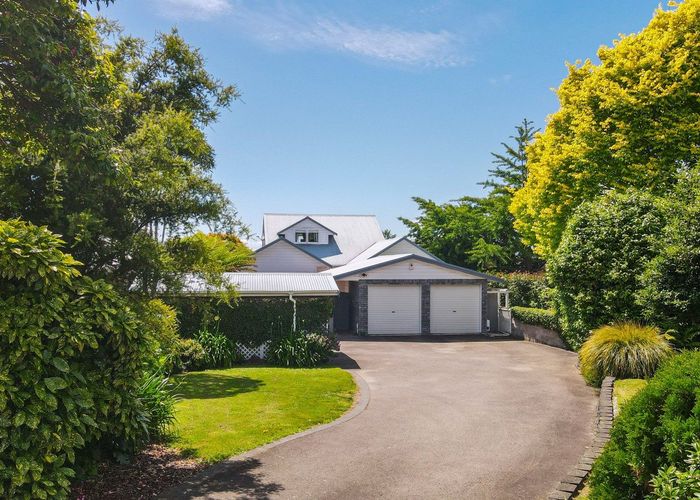  at 133 Koutu Road, Kawaha Point, Rotorua