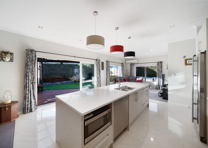  at 20 Castellina Drive, Karaka, Papakura