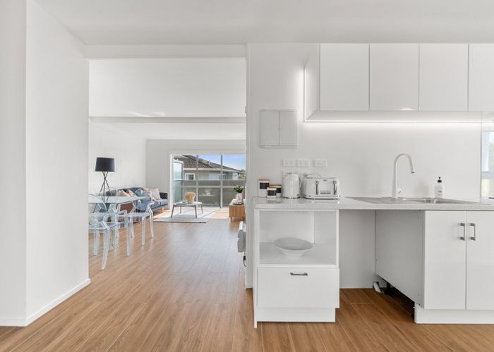  at 4/12 Cruickshank Crescent, Meadowbank, Auckland City, Auckland
