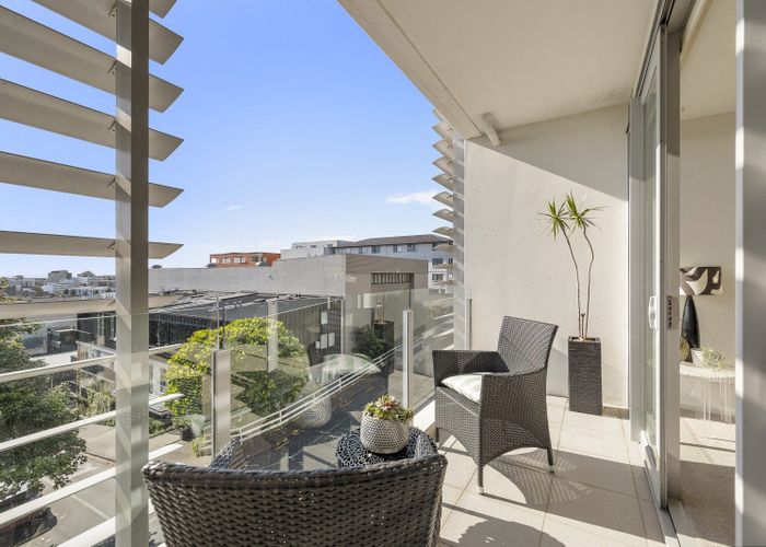  at 3C/14 Exmouth Street, Eden Terrace, Auckland