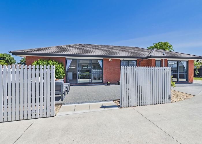  at 123 Hay Street, Bromley, Christchurch City, Canterbury