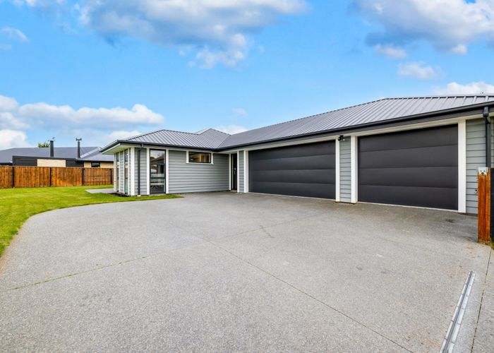  at 8 Tiritiri Moana Drive, Pegasus, Pegasus