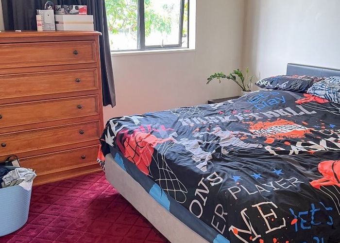  at 65 Cleveland Street, Edgeware, Christchurch