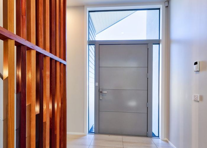  at 5 Ken Douglas Drive, Aotea, Porirua