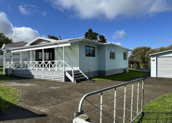  at 205 Bridge Street, Eltham, Eltham