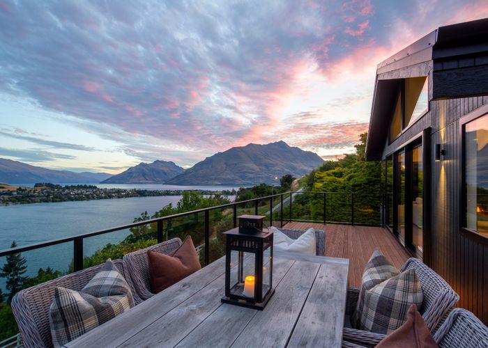  at 11 Sunrise Lane, Queenstown, Queenstown
