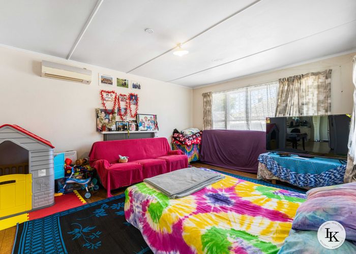  at 22 Gaye Crescent, Otara, Auckland
