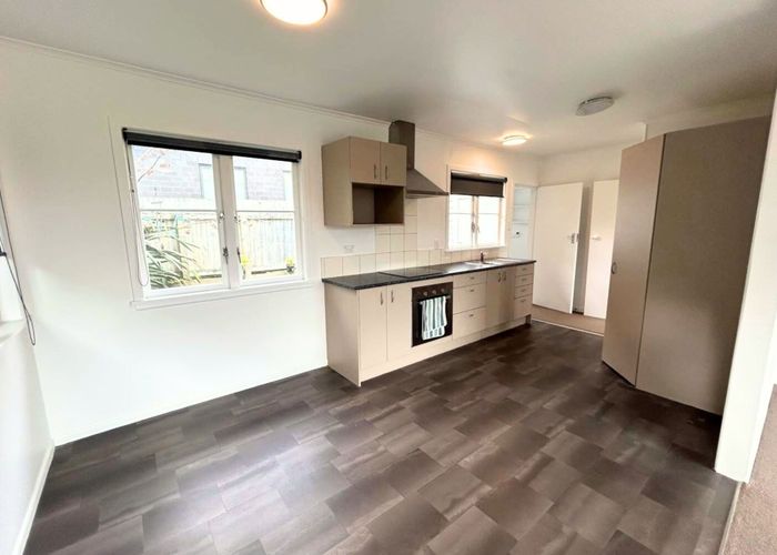  at 53A Sylvan Crescent, Te Atatu South, Waitakere City, Auckland