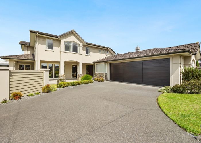  at 22 Bluefin Way, West Harbour, Waitakere City, Auckland