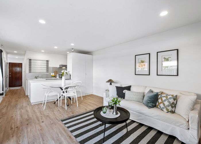  at 2/64A Galway Street, Onehunga, Auckland City, Auckland