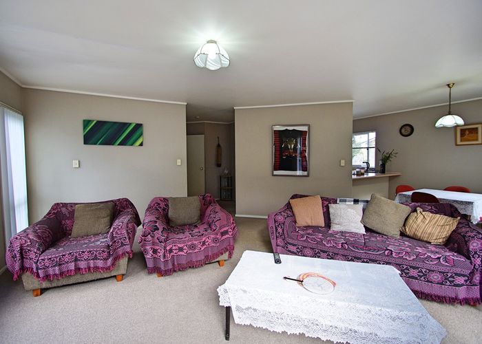  at 2/348 Great South Road, Opaheke, Papakura