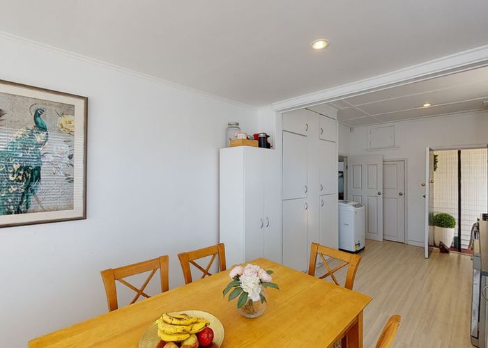  at 110 Manuroa Road, Takanini, Auckland