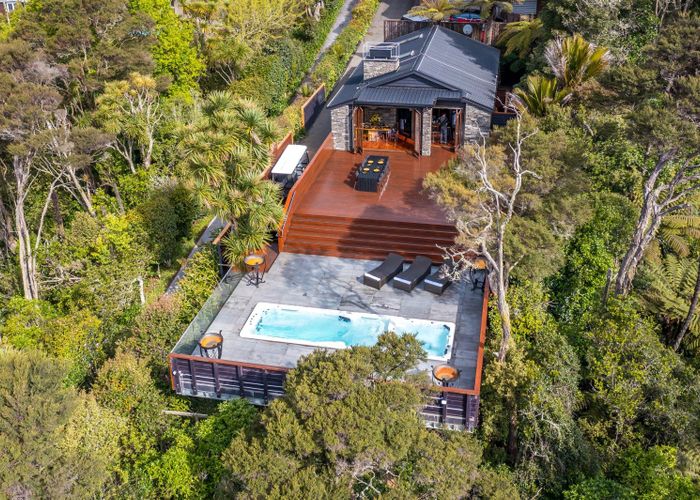  at Maison Blanc Lodge, Kohu Road, Titirangi, Waitakere City, Auckland