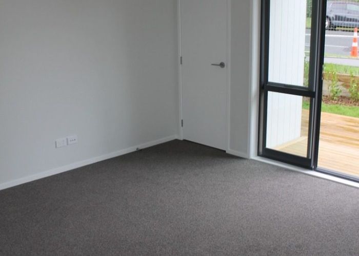  at 2/59 Glenview Rd, Glen Eden, Waitakere City, Auckland