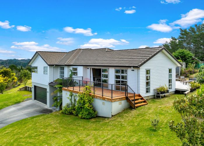  at 15 Montpellier Heights, Arkles Bay, Whangaparāoa