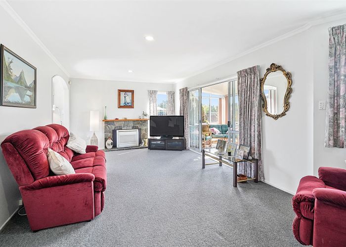  at 2 Whelan Place, Hei Hei, Christchurch