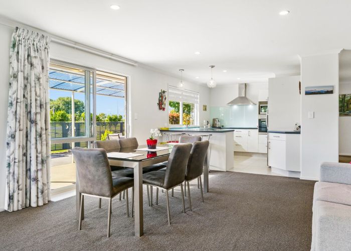  at 12 Vos Close, Papamoa Beach, Papamoa