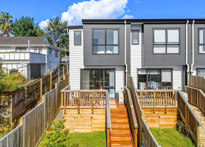  at 29A Holmes Drive South, Massey, Waitakere City, Auckland