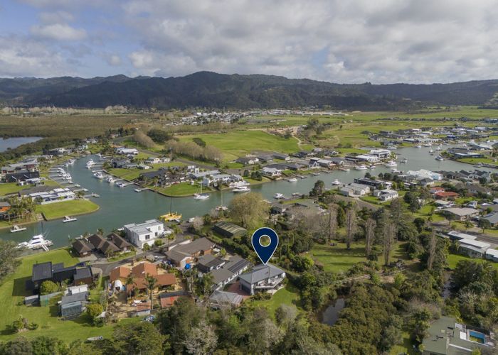  at 102 South Highway East, Whitianga, Thames-Coromandel, Waikato