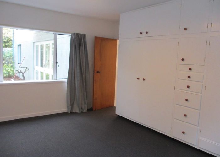  at 2/28 Glandovey Road, Fendalton, Christchurch