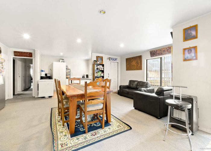  at 558 Massey Road, Mangere, Auckland