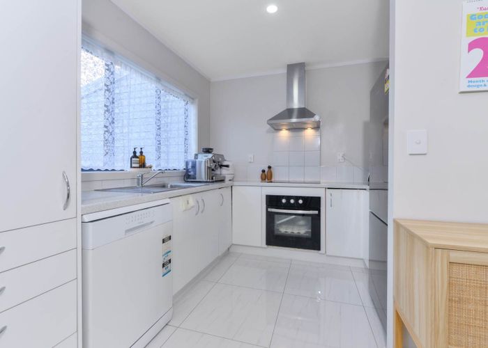  at 1/5 John Jennings Drive, Albany, North Shore City, Auckland