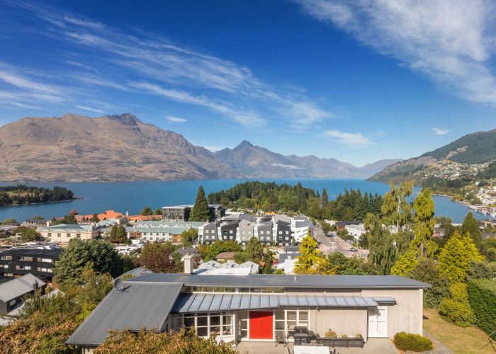  at 7 Salmond Place, Queenstown, Queenstown