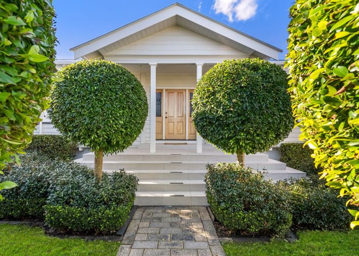 at 5 Clarence Road, Northcote Point, North Shore City, Auckland