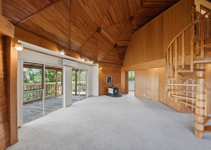  at 272 Sturges Road, Henderson, Waitakere City, Auckland