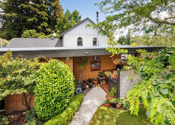  at 101 Clifton Terrace, Fitzherbert, Palmerston North, Manawatu / Whanganui