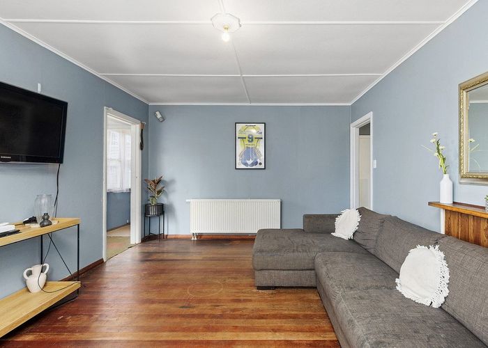  at 1 Morere Street, Titahi Bay, Porirua, Wellington