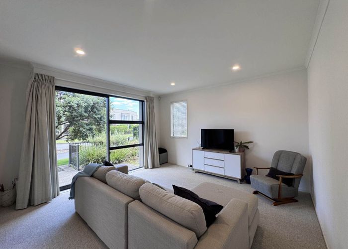  at 142 Stonefields Avenue, Stonefields, Auckland City, Auckland