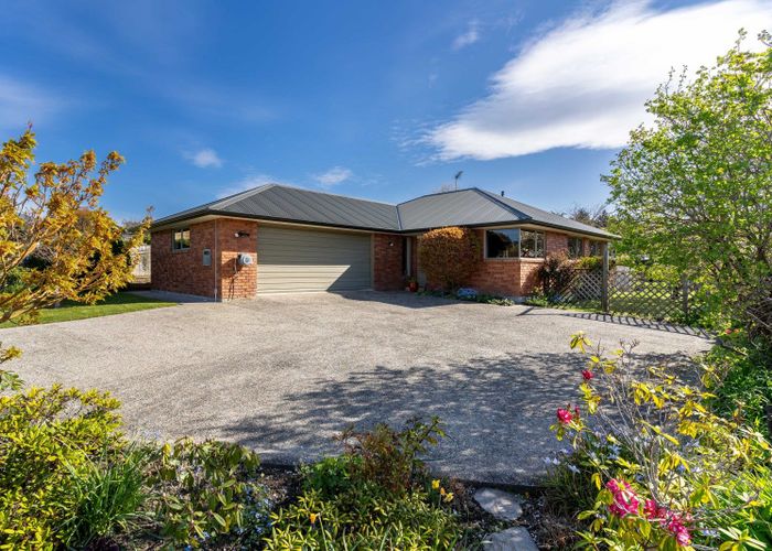  at 19 Duxford Crescent, Fairfield, Dunedin
