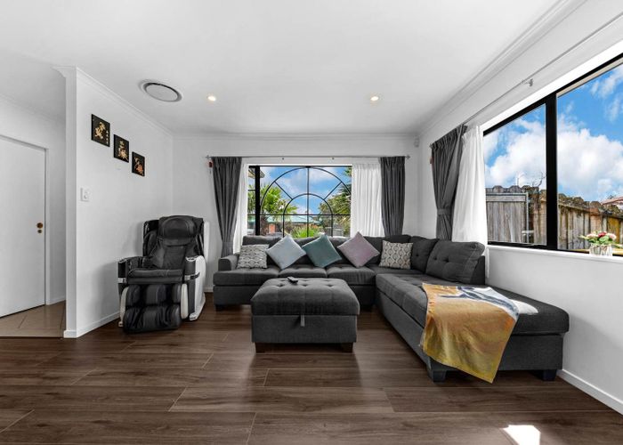  at 24 Nuneaton Drive, Flat Bush, Manukau City, Auckland