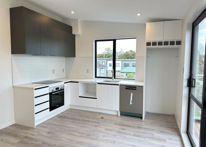  at Lot 8/18 Sylvan Crescent, Te Atatu South, Waitakere City, Auckland