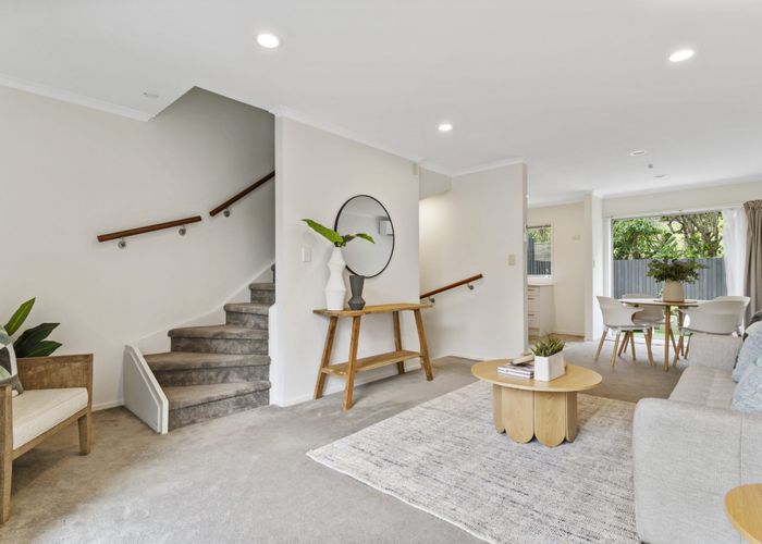  at 8/13 Kaihu Street, Northcote, Auckland