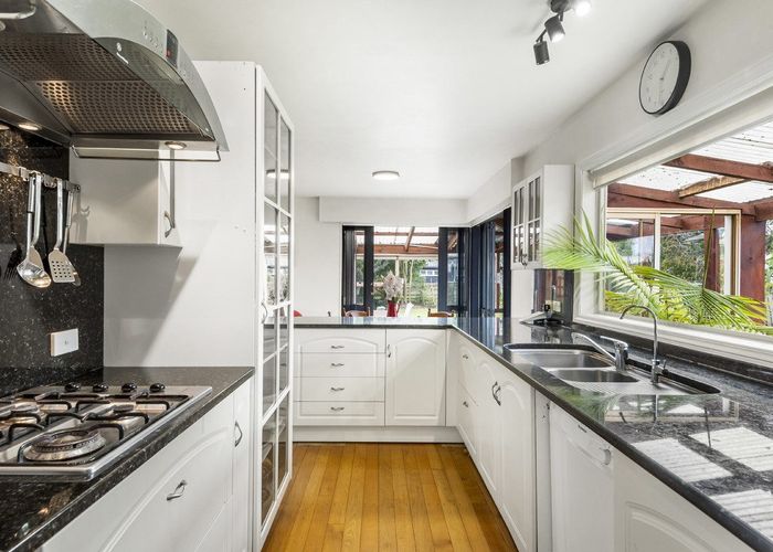  at 7 Parakai Avenue, Parakai, Helensville
